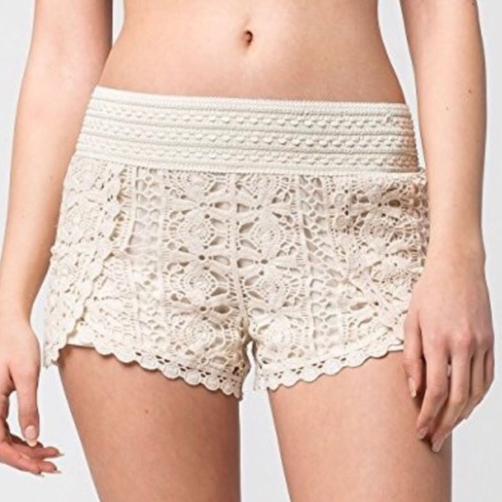 ☀️Full tilt lace shorts☀️